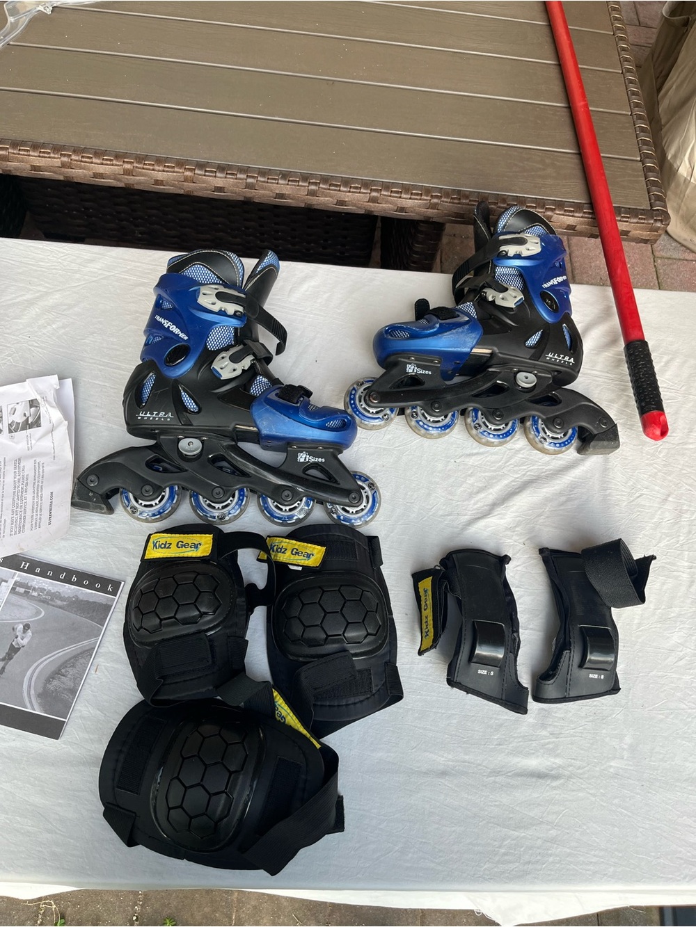 Blue Adjustable Inline Skates with Protective Pads as well age 3-6 see box
